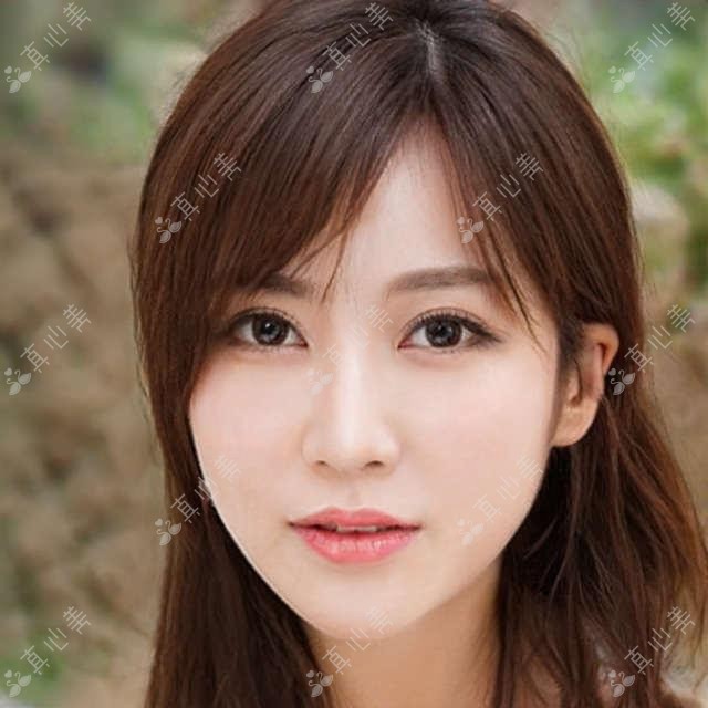岳阳恒康眼科医院孙楚雄医生：白内障超声乳化手术与人工晶体植入专家解析