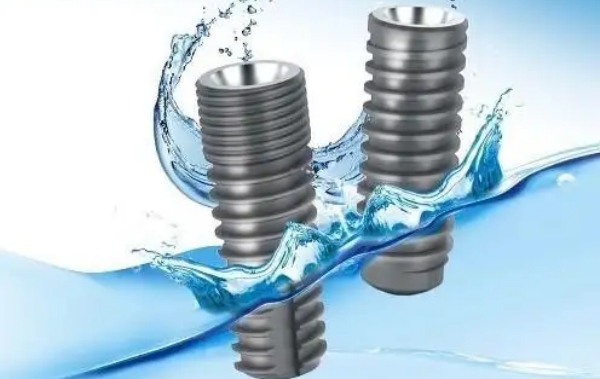 士卓曼种植体多少钱？非亲水5000元起，SLActive亲水接近万元