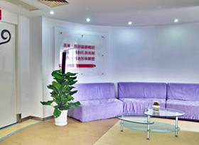 苏州美莱矫正牙齿，金属托槽便宜点，陶瓷半隐形和国产隐形价格适中