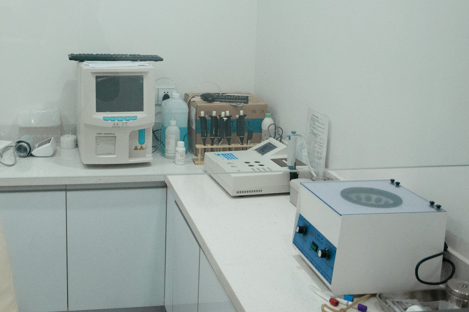 七、邵阳雅贝康口腔医院补一次牙要多少钱？如何判断价格是否合理