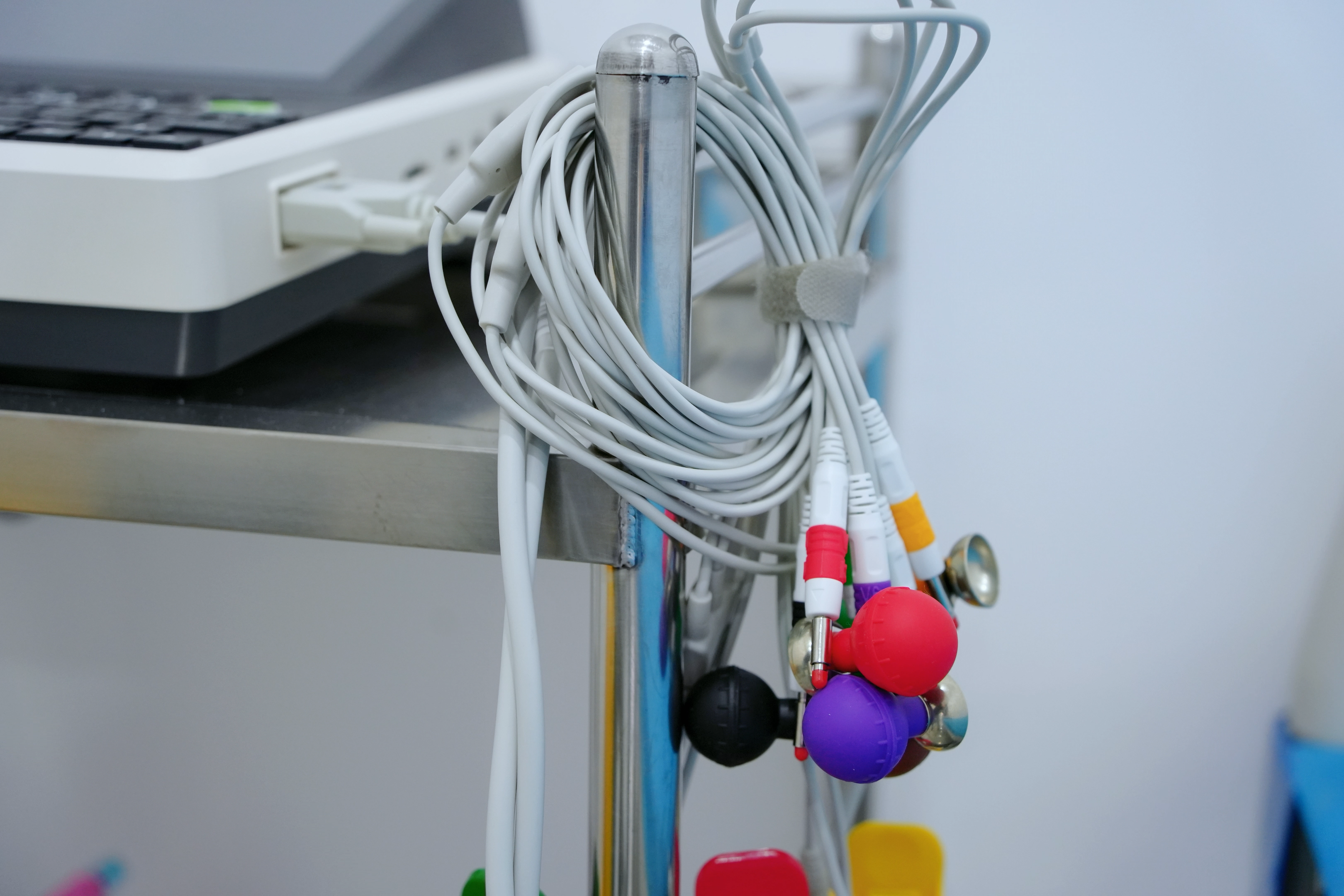 四、唐山中牙口腔医院正畸医生有哪些？医生团队与口碑反馈